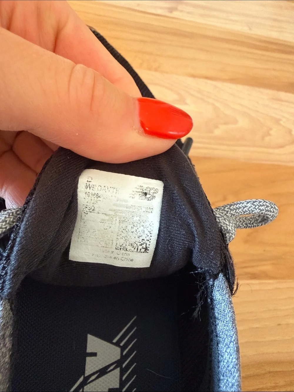 *WIDE* New Balance Women’s Fresh Foam ROAV V1
